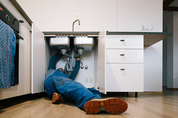 Professional Drain Cleaning technician working in Fordland, MO